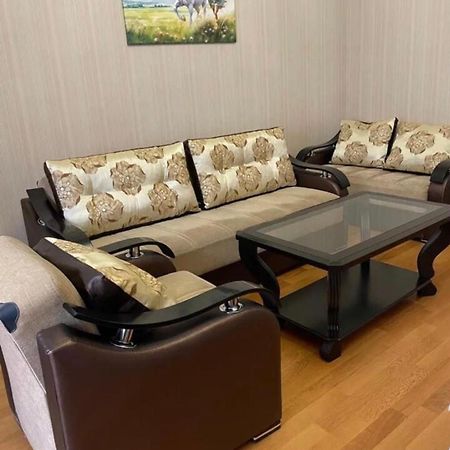 Apartments On Tumanyan Street エレバン エクステリア 写真