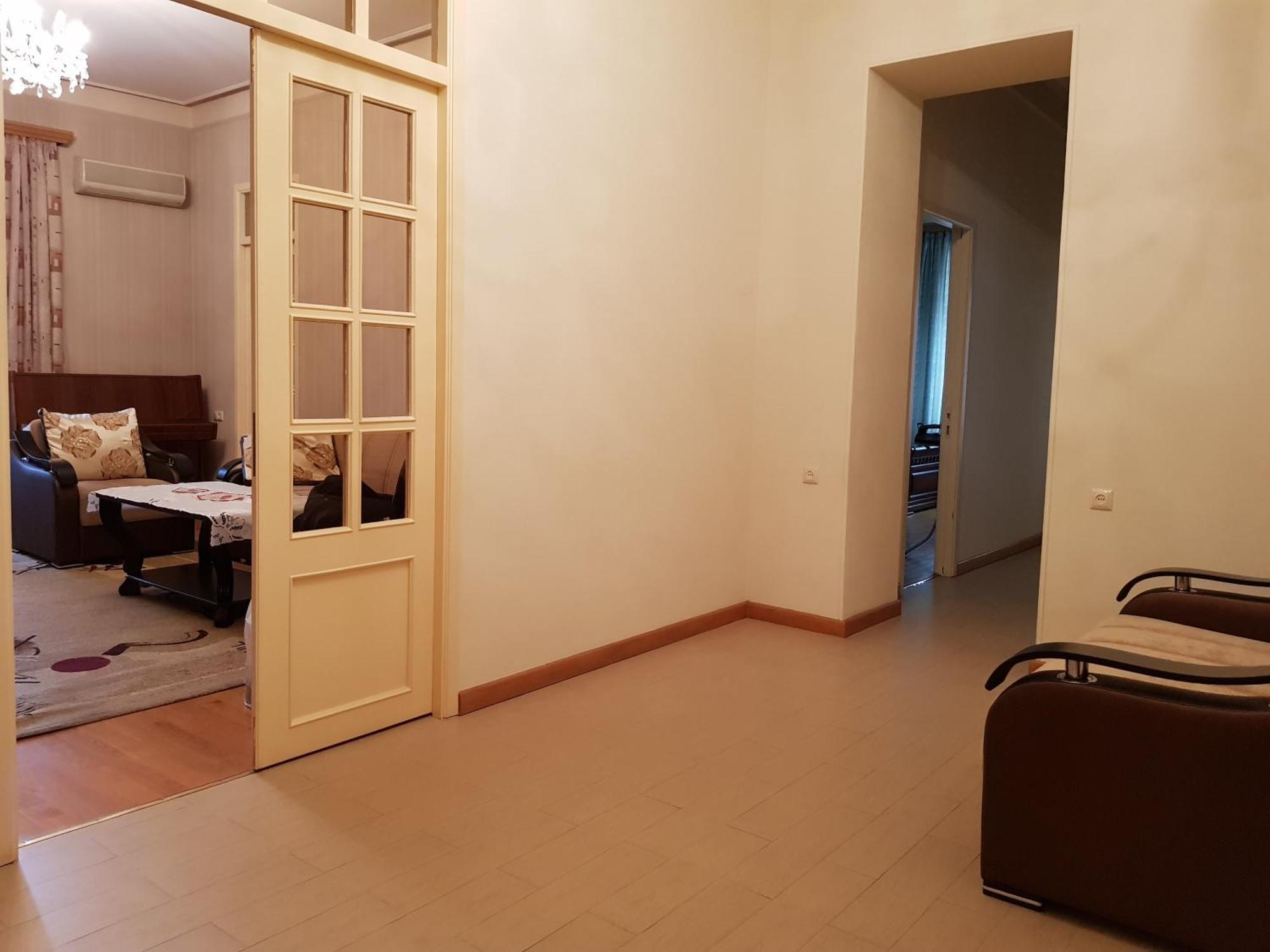 Apartments On Tumanyan Street エレバン エクステリア 写真